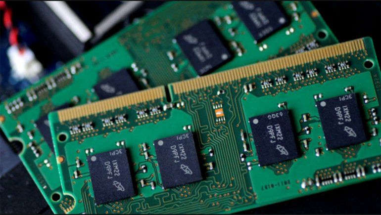 La escasez mundial de chips amenaza a las grandes fábricas