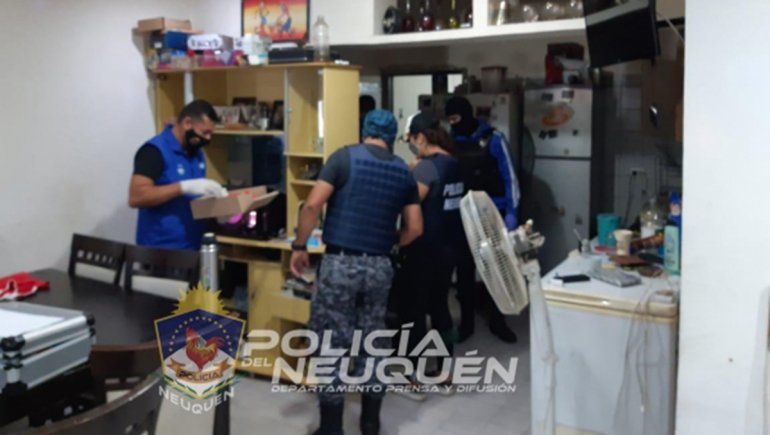 La Policía secuestró varios elementos de interés para la causa que se investiga en relación a diferentes robos.