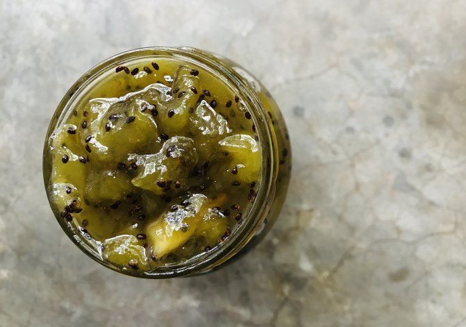 El kiwi aporta numerosos beneficios para nuestra salud. El kiwi aporta numerosos beneficios para nuestra salud.