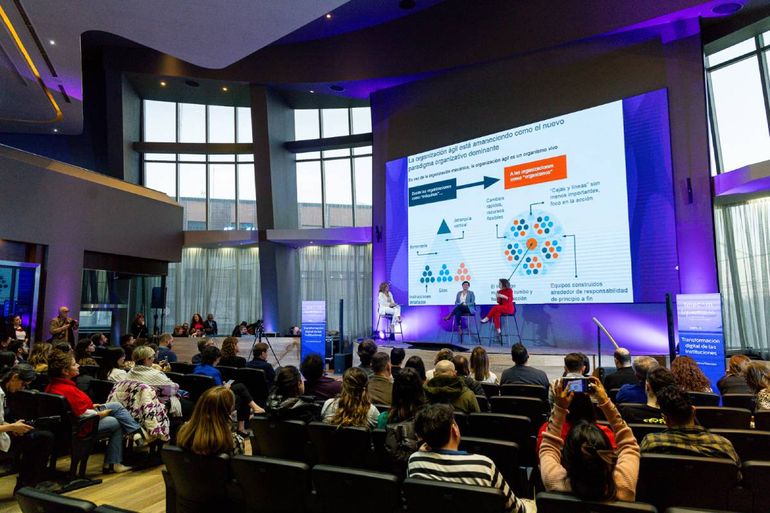 Encuentros 4.0 llega a Neuquén: cómo la Inteligencia Artificial transforma la forma de producir