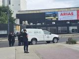 Luego de sacar del agua el cuerpo de Jorge Alberto Playacar, de 65 años, la policía de Comodoro Rivadavia lo trasladó para la realización de la autopsia. 