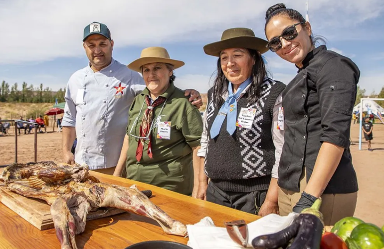 Se viene un clásico de Rincón de los Sauces: el Encuentro de Mujeres Asadoras de Chivos