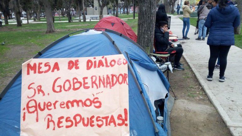 Trabajadores de Termas no pudieron acampar pero mantendrán su reclamo