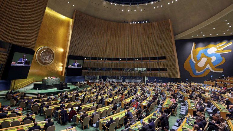 La Asamblea General de la ONU suspendió a Rusia del Consejo de DDHH