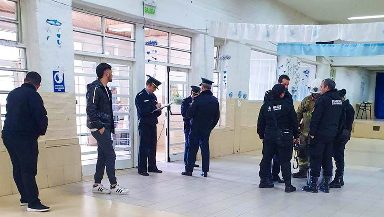 En una hora, hubo 6 denuncias falsas por escapes de gas en escuelas de Neuquén