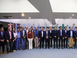 Los gobernadores de Juntos por el Cambio salieron en respaldo del mandatario de Chubut. Los gobernadores de Juntos por el Cambio salieron en respaldo del mandatario de Chubut.