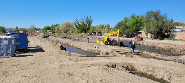 La obra del arroyo Durán está en su tercera etapa que comenzó en agosto pasado.