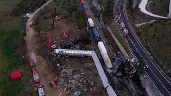 Choque de trenes. Grecia.jpg