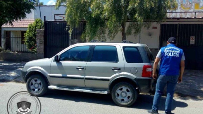 Secuestraron una camioneta porque tenía el 08 adulterado