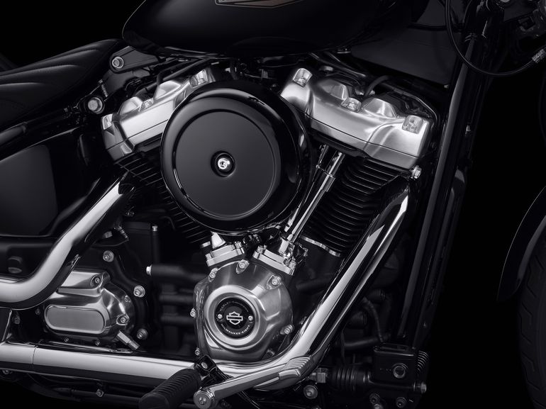 El imponente motor de una Harley Davidson Softail. El imponente motor de una Harley Davidson Softail.