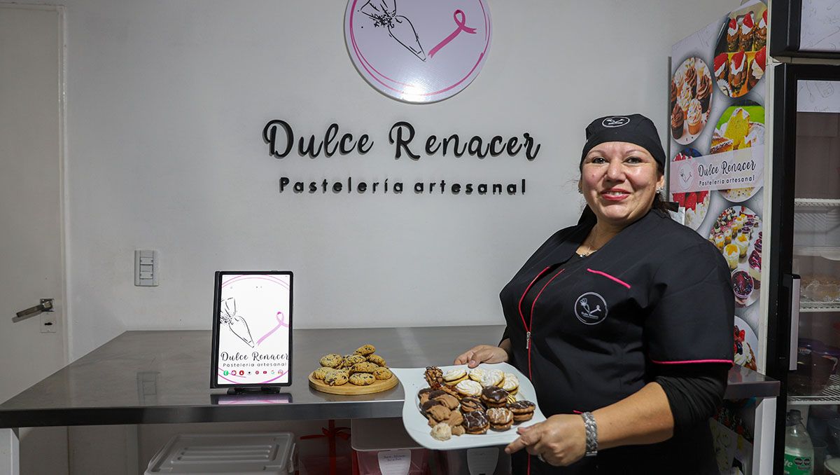 Claudia encontró un refugio en la pastelería.