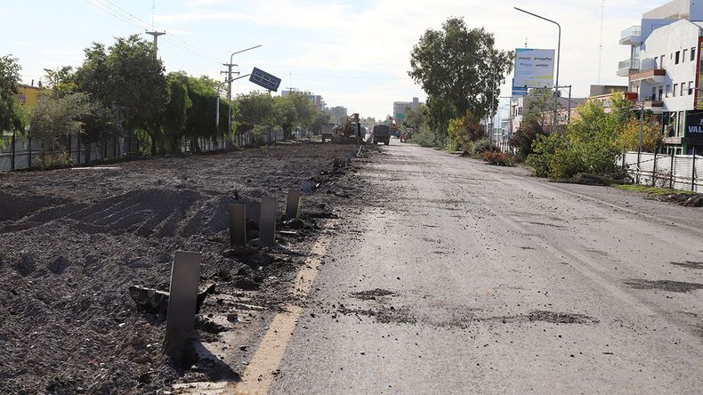 Cortes de tránsito y cambios en el COLE: el pedido de la Muni para moverse por la obra de Avenida Mosconi | LM Neuquen Cortes de tránsito y cambios en el COLE: el pedido de la Muni para moverse por la obra de Avenida Mosconi