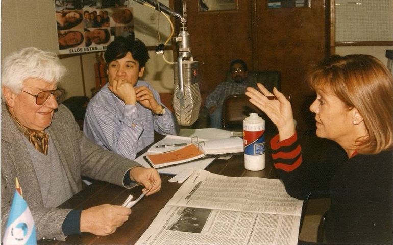 Muñeco Ordóñez con Carmen Sanmartín en LU 5.