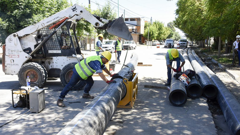 Finalizan las obras de agua potable en la calle Gatica