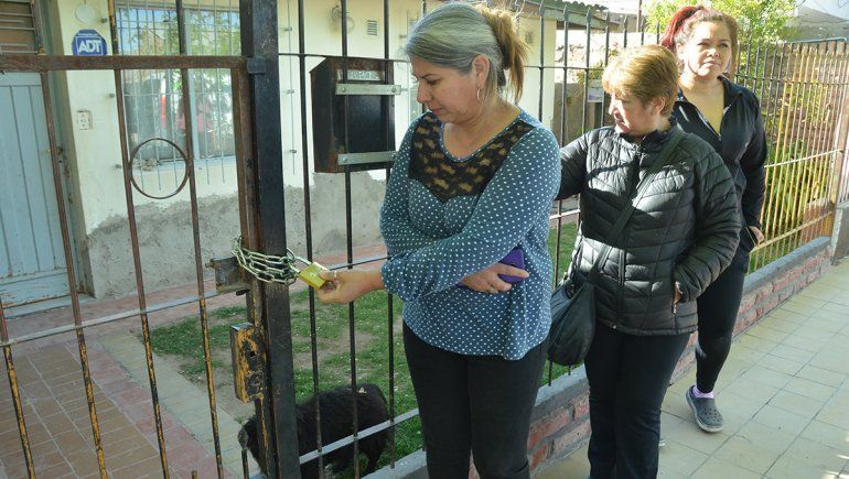 Vecinos intentaron frenar un desalojo en Villa Ceferino