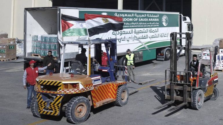 Tras la liberación de rehenes, Israel y Hamas analizan extender la tregua que termina este lunes. Foto: AFP. Tras la liberación de rehenes, Israel y Hamas analizan extender la tregua que termina este lunes. Foto: AFP.