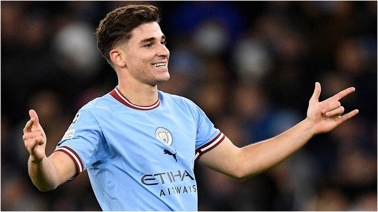 ¡Originales! De qué manera felicitó River a Julián Alvarez por llegar a la final de la Champions