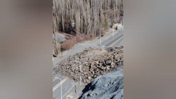 desde el drone: las impactantes imagenes del cerro que se vino abajo