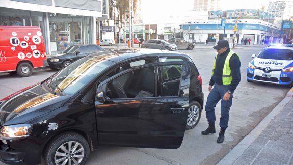 El auto era de un joven que tomó de más y terminó preso