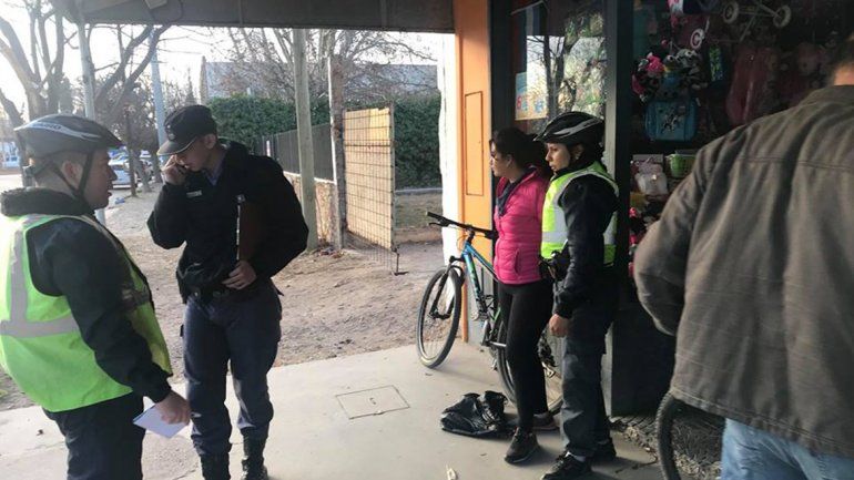 Comerciante corrió a una mechera, la atrapó y la retuvo hasta que llegó la policía