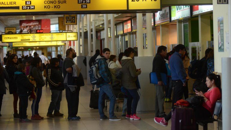 Malestar por el paro de coles de larga distancia