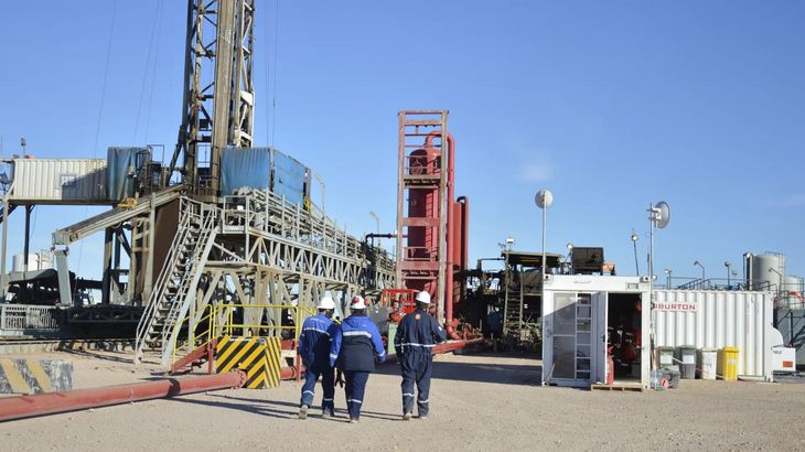 Phoenix Global Resources no detiene su proyecto de exploración en la lengua rionegrina de Vaca Muerta. Phoenix Global Resources no detiene su proyecto de exploración en la lengua rionegrina de Vaca Muerta.