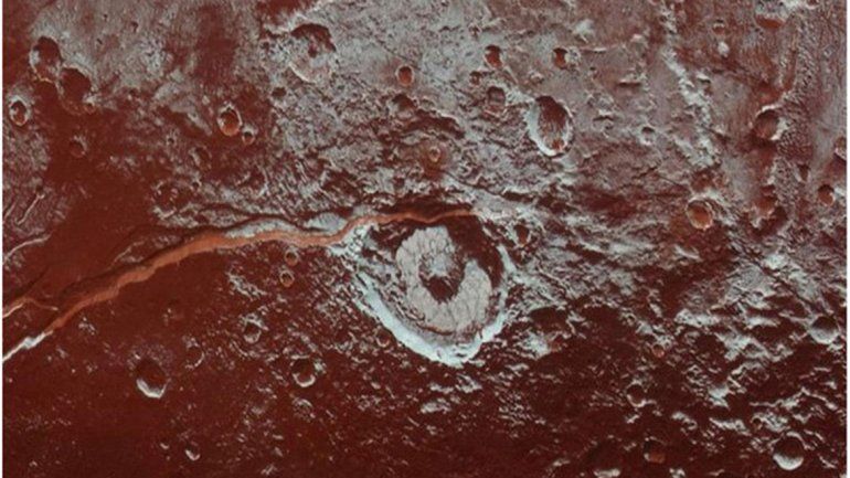 Encontraron amoníaco en la superficie de Plutón