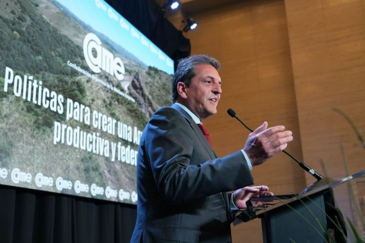 Massa: "El tejido pyme, en términos de generación de empleo, es lo más importante que tenemos en la economía argentina” . Foto: CAME Massa: "El tejido pyme, en términos de generación de empleo, es lo más importante que tenemos en la economía argentina” . Foto: CAME
