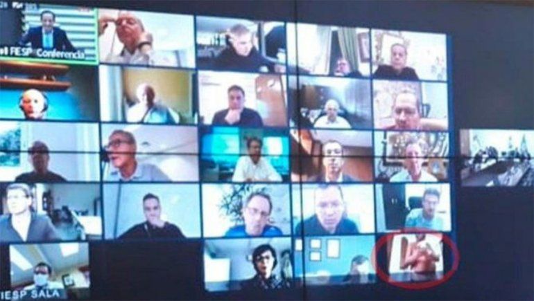 Insólito: un empresario brasileño apareció desnudo en una videoconferencia