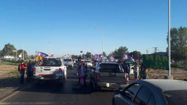 Las obreras del Parque Industrial realizaron una volanteada por MAM