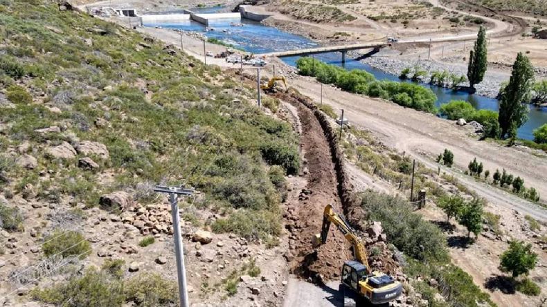 El gas empieza a ser una realidad en pueblos y parajes de Neuquén. | LM Neuquen El gas empieza a ser una realidad en pueblos y parajes de Neuquén.