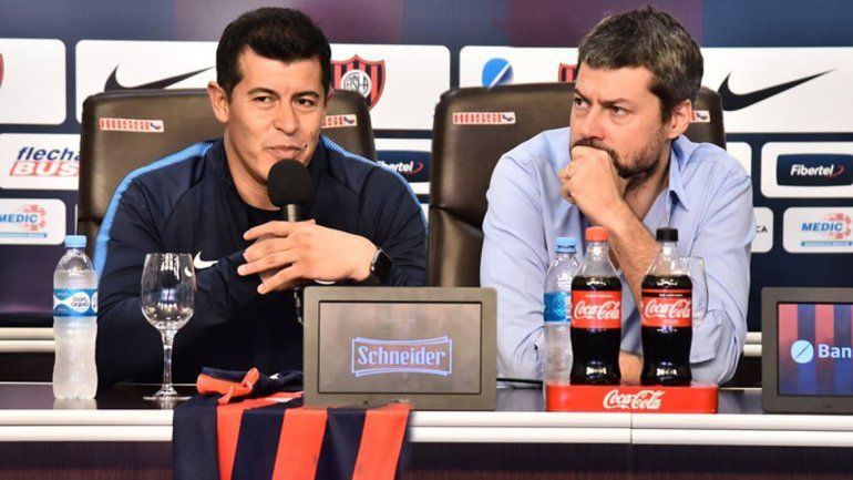 El futuro de Almirón empieza a definirse  el jueves