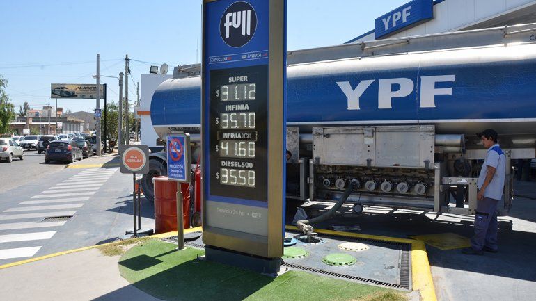 YPF aumentó el precio de sus combustibles hasta un 2%