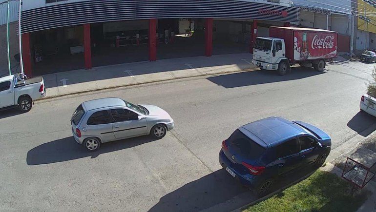 Le robaron $15 mil del auto a una empleada municipal