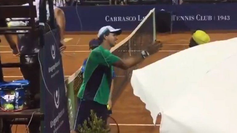 Sos un cagón, el tenso cruce entre Berlocq y Argüello en Montevideo