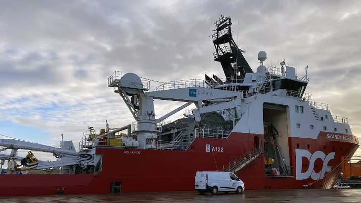 El DLV Seminole iniciará la compleja instalación de cañerías submarinas en el Golfo San Matías. El DLV Seminole iniciará la compleja instalación de cañerías submarinas en el Golfo San Matías.