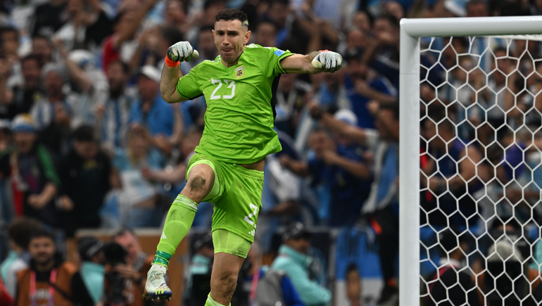 La alegría del Dibu Martínez, héroe del campeón: Hice lo soñado