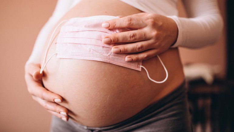 Advierten que embarazadas con COVID corren mayor riesgo de vida