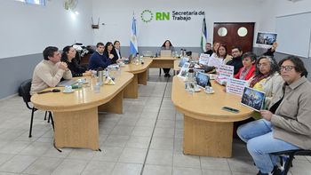 El Gobierno de Río Negro presentó una nueva propuesta de aumento salarial a los gremios estatales. Foto: Gentileza. | LM Neuquen El Gobierno de Río Negro presentó una nueva propuesta de aumento salarial a los gremios estatales. Foto: Gentileza.