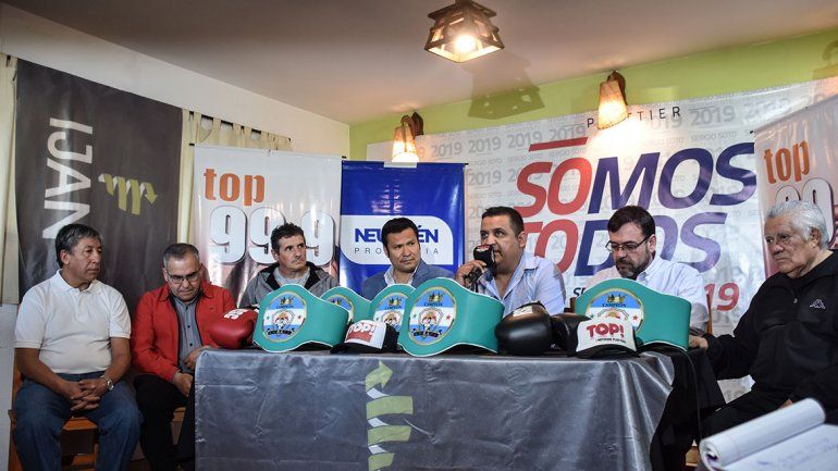 Fiesta del box en Plottier con 5 títulos amateurs