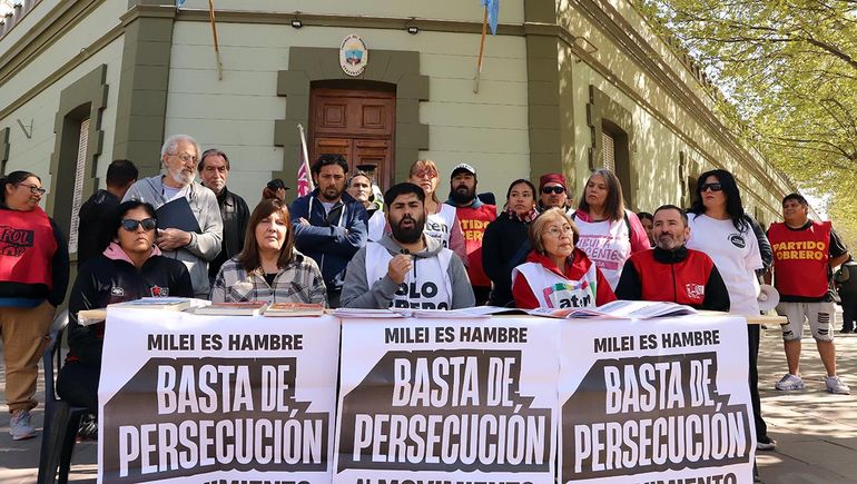 Las organizaciones sociales salieron a recaudar fondos y amenazan con nuevas medidas