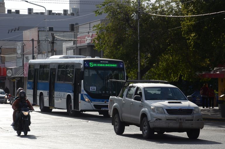En muchos paros anteriores, los colectivos en Neuquén siguieron funcionando. En muchos paros anteriores, los colectivos en Neuquén siguieron funcionando.