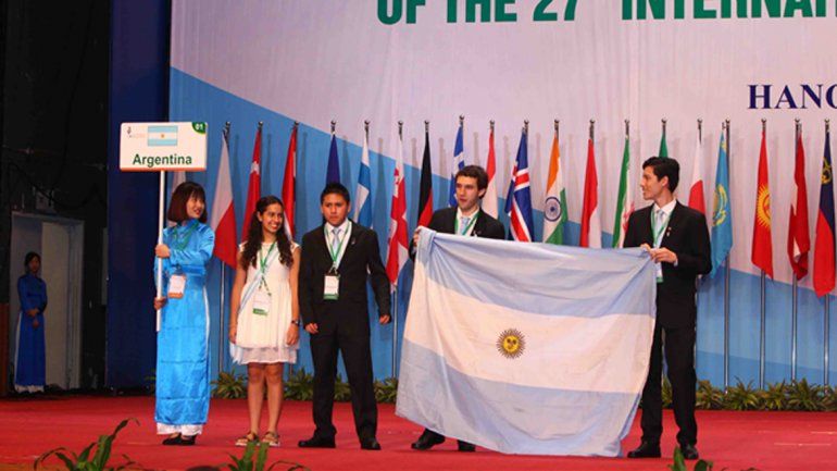 Dos neuquinos representan al país en las Olimpíadas de Biología en Vietnam