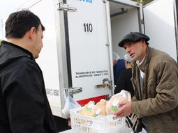 Directo de productor a consumidor, vuelven los pollos caseros a Neuquén. Directo de productor a consumidor, vuelven los pollos caseros a Neuquén.