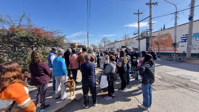 El pueblo de Oro se cansó de la falta de agua y salió a la calle a reclamar