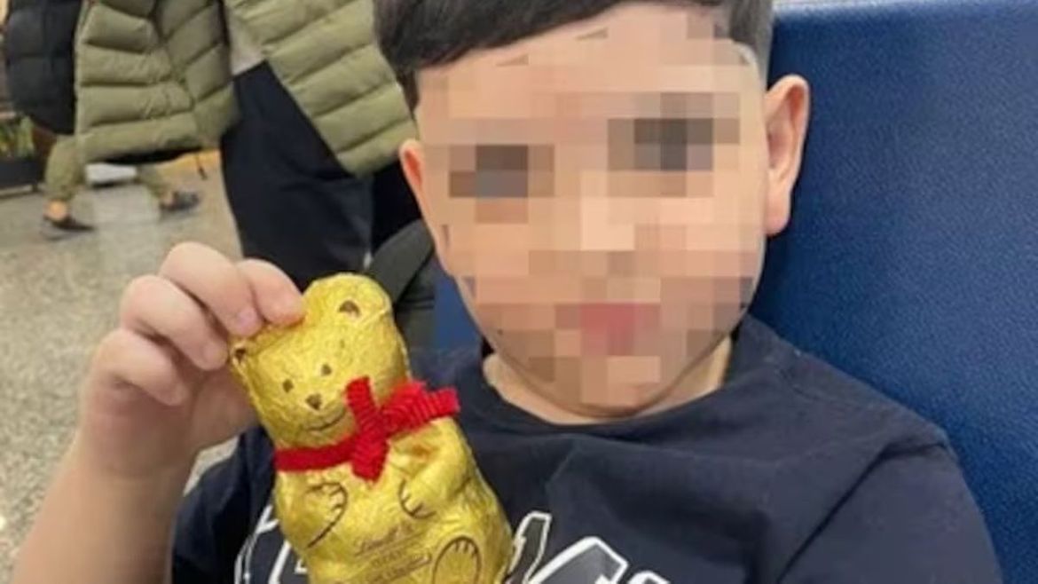 Bastian, el nene de 8 años, fue operado por sexta vez | LM Neuquen Bastian, el nene de 8 años, fue operado por sexta vez