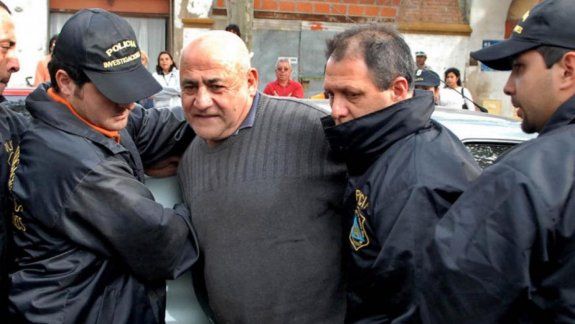 Murió la madre del femicida Arce