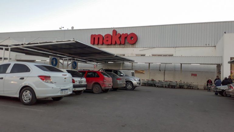 Le robaron $800 mil a comerciante en un mayorista