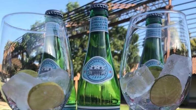 Una marca de agua mineral de lujo organiza un concurso en San Martín de los Andes