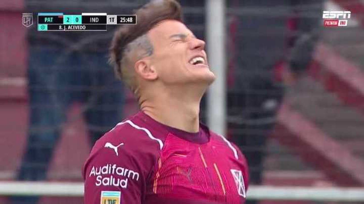El increíble blooper del arquero del Rojo